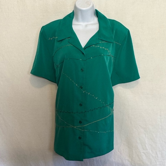 A-118 Koret NWT PLUS SIZE 1X Green Sequin‎ & Embroidered Short Sleeve Blouse - Picture 1 of 16